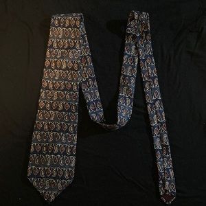Barrington- 100% silk tie